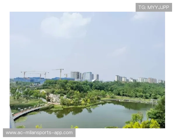 全球关注焦点，8支劲旅齐聚成都